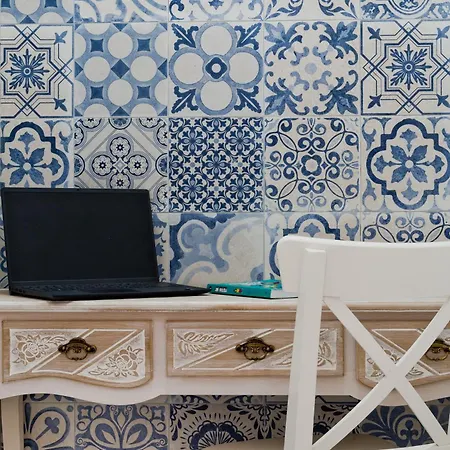 Callisthea * Kyra Panagia