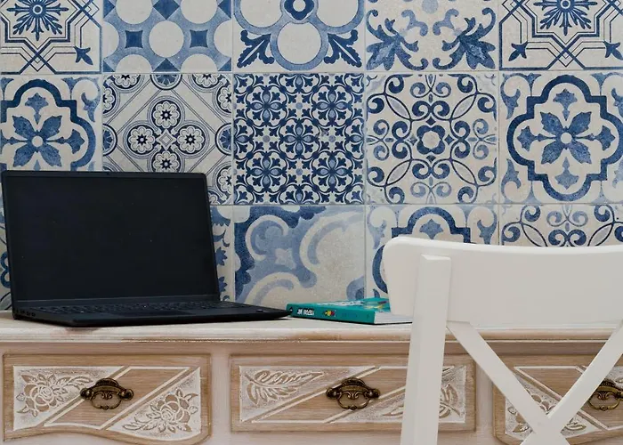 Callisthea * Kyra Panagia